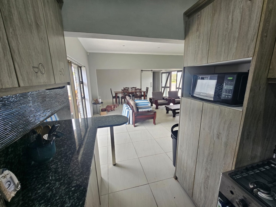 4 Bedroom Property for Sale in Aston Bay Eastern Cape